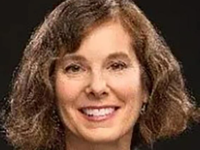 janine remillard headshot